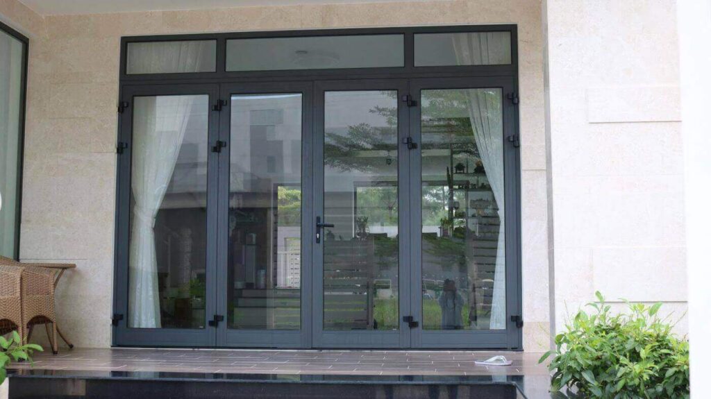 Cửa nhôm xingfa 4 cánh